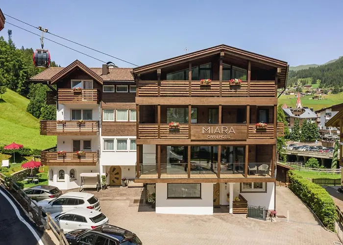 Garni Hotel Miara - Your Dolomites Home